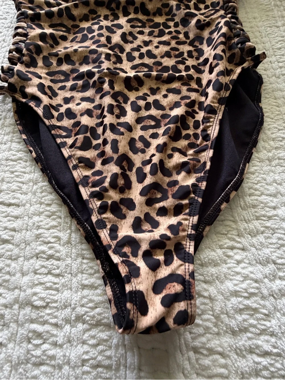 Revamped‎ swim Leopard Strappy Side One Piece Swimsuit Small